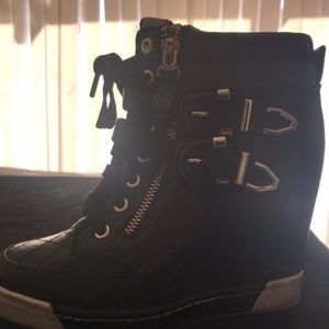 Black and gold boots/ wedges size 6